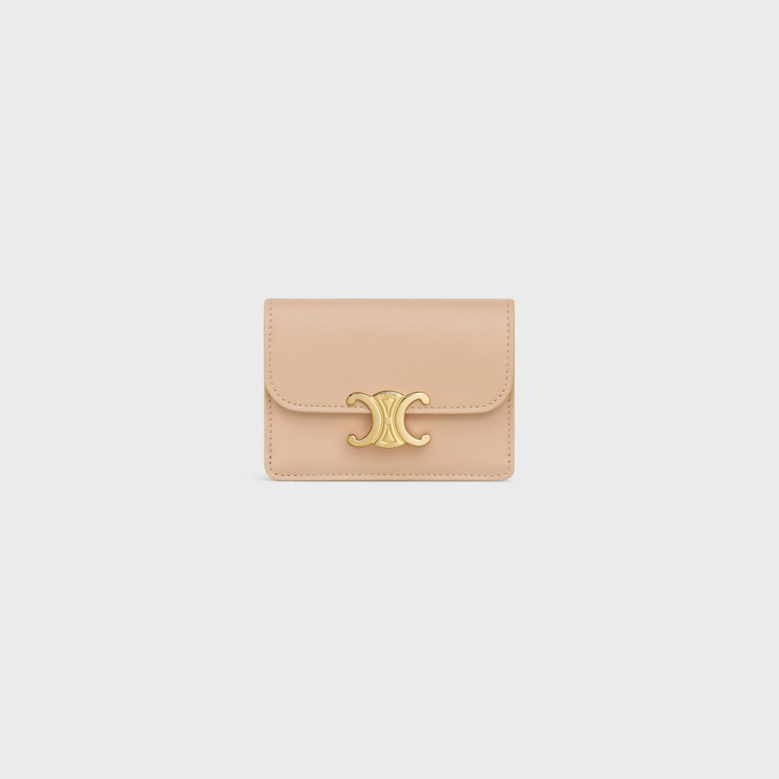 CARD HOLDER WITH FLAP TRIOMPHE IN SHINY CALFSKIN OAT BEIGE